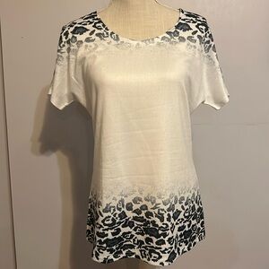 Leopard print top